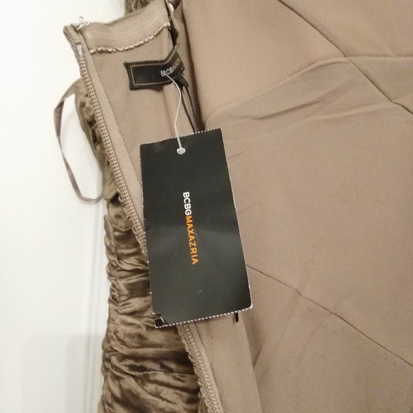 BCBGMaxAzria cocktail dress - Picture 3 of 6